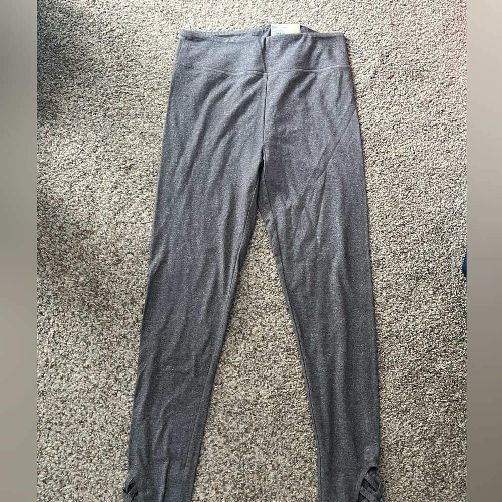 Woman’s So lounge life leggings (high rise) size small